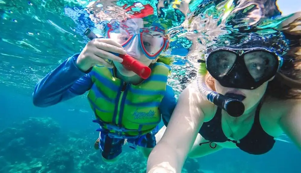 The Impact of Choosing the Right Colors for Snorkeling