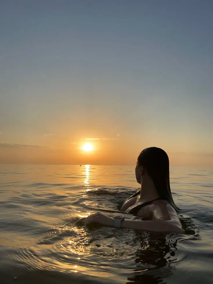 The Risks and Safety Measures of Nighttime Ocean Swimming
